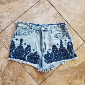 BLANK NYC Embroidered Boho Denim Short